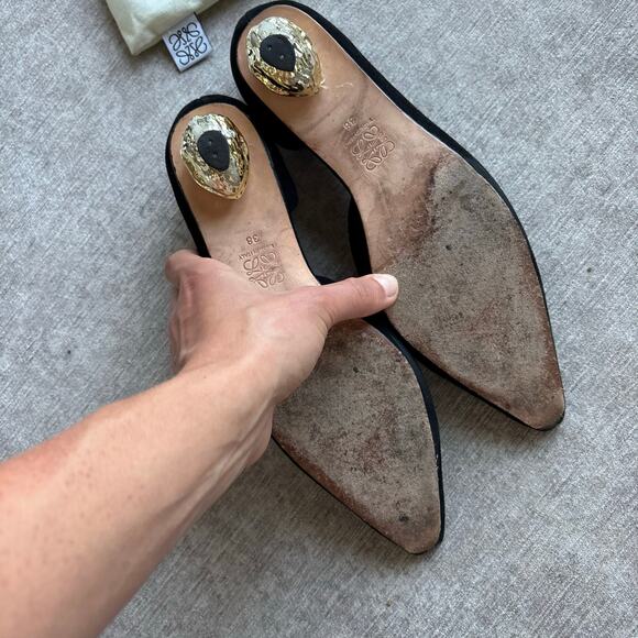 Authentic Loewe Walnut-heel Suede Kitten-heel Black Pumps - Picture 4 of 5